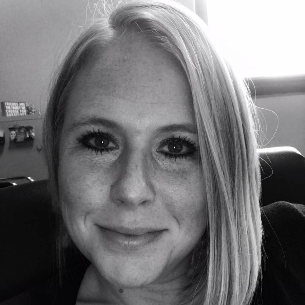 Meet your Posher, Whitney